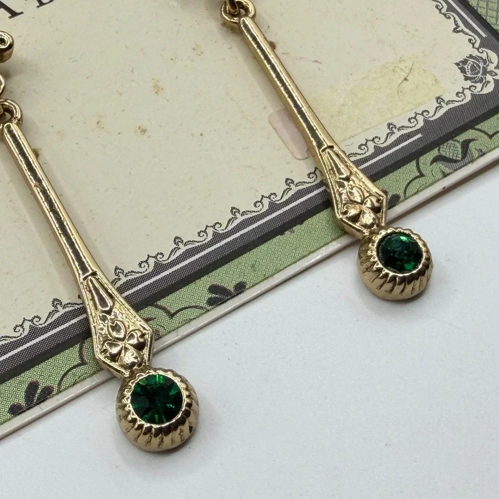 Downton Abbey Gold Tone Green Crystal Art Deco Drop Dangle Earrings Costume